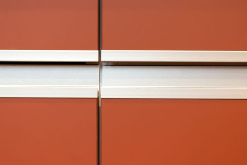 Fronten in Rostrot im Detail